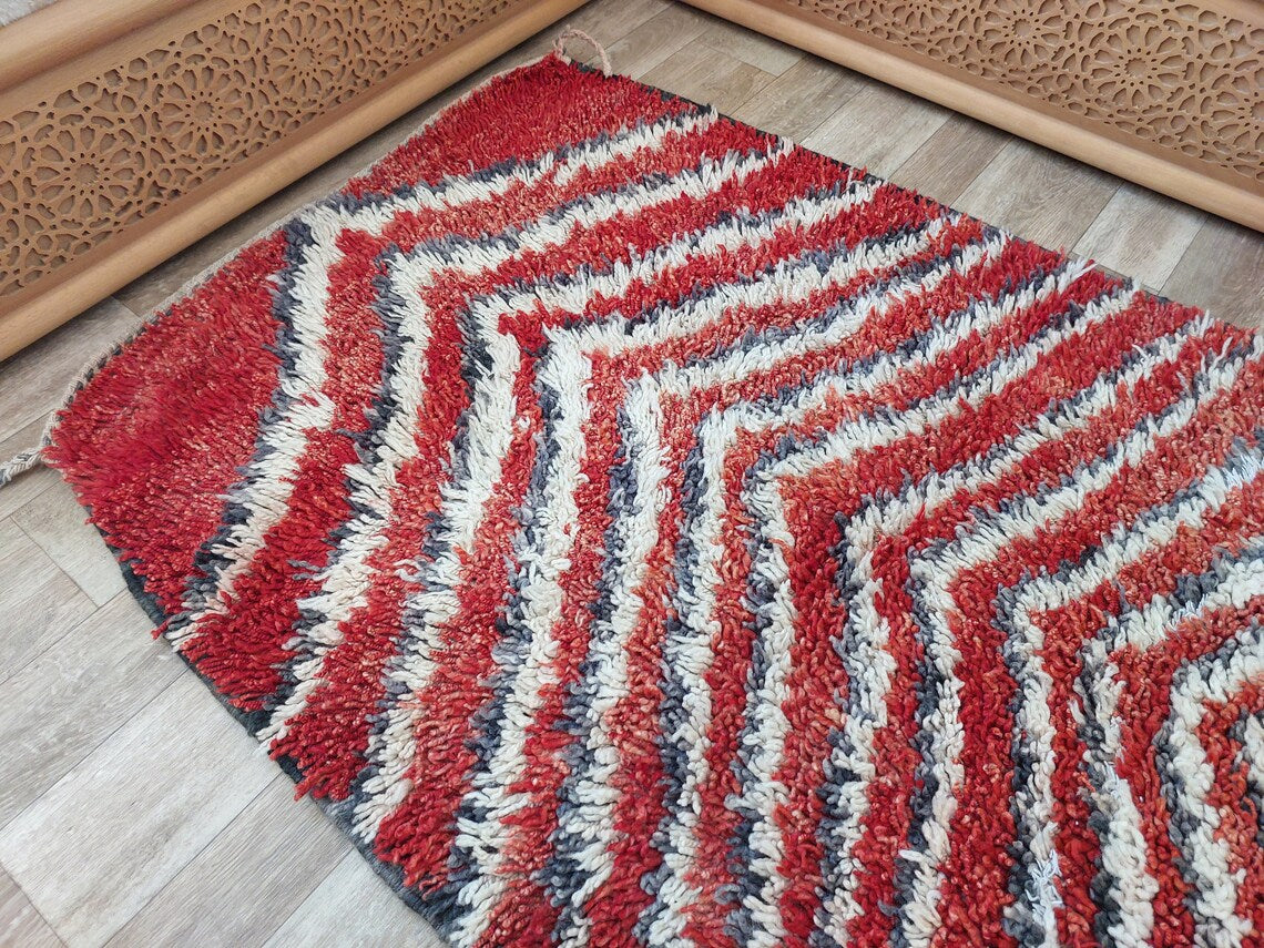 Small Moroccan Rug Runner, Vintage Azilal Rug - Hand Woven Bedside Rug- Runner Rug- Moroccan Rug 2.10x7.2ft MoroccanBazzArts