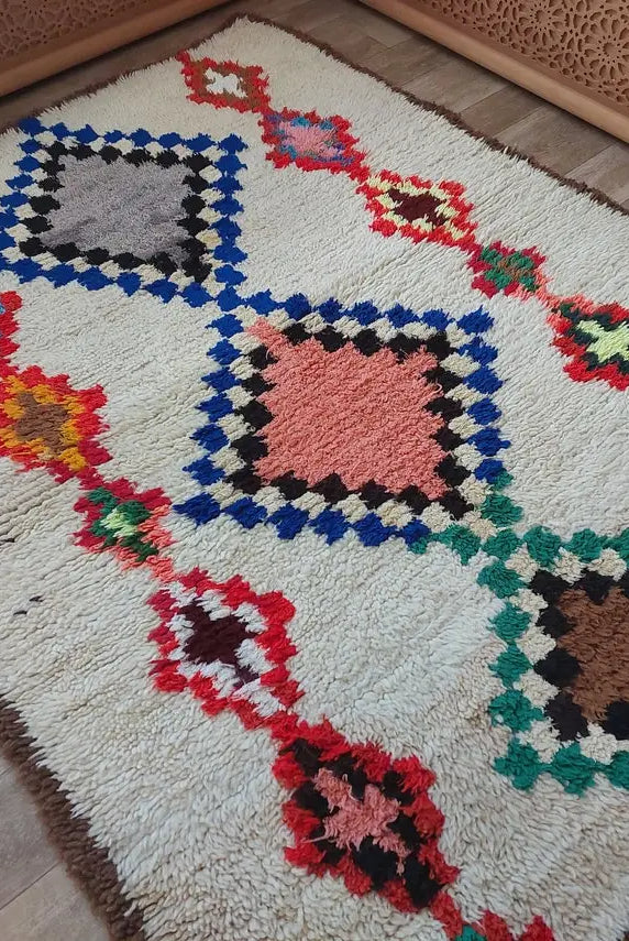 Vintage Berber Beni Ourain Carpet: Small Handknotted Moroccan Rug For Nursery, Living Room, Entryway MoroccanBazzArts