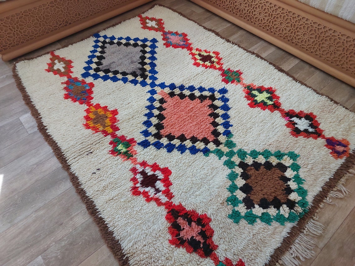 Vintage Berber Beni Ourain Carpet: Small Handknotted Moroccan Rug For Nursery, Living Room, Entryway MoroccanBazzArts