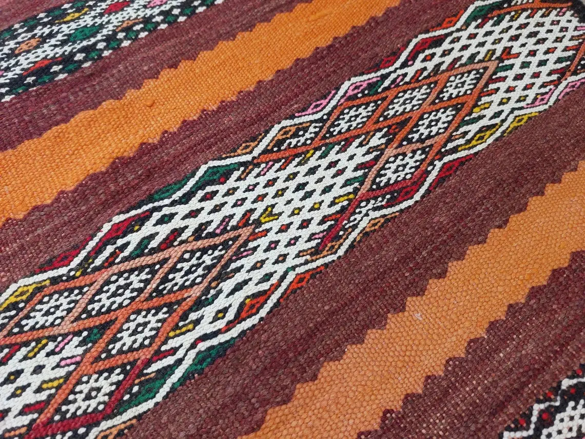 Moroccan Kilim Rug - Vintage Moroccan Rug - Flatweave Berber Rug - Kilim Rug - Hanbel Rug - Zemmour Tribe. MoroccanBazzArts