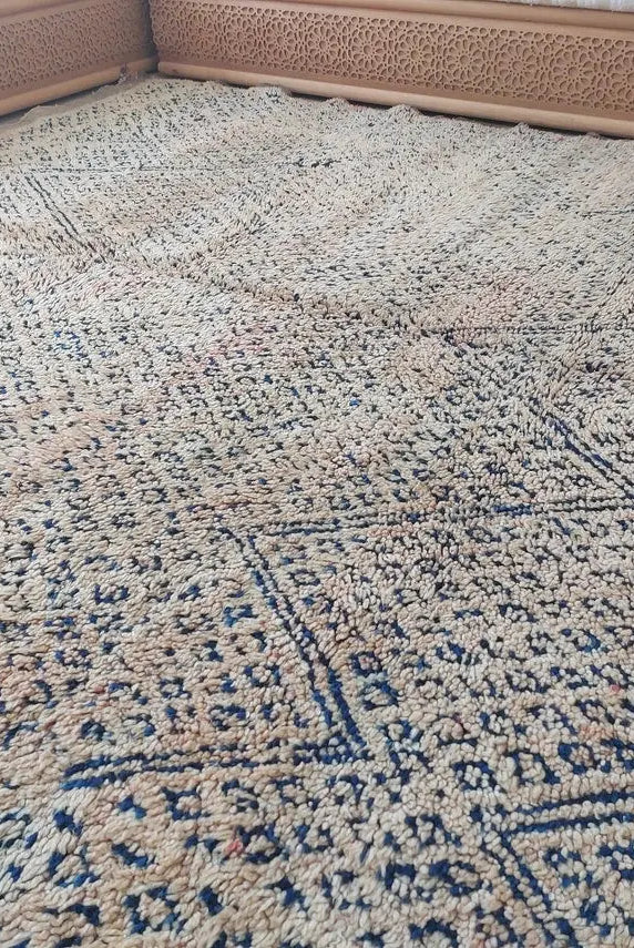 Vintage Moroccan Zayan Berber Rug: 70s Handmade Geometric Carpet for Living Room MoroccanBazzArts