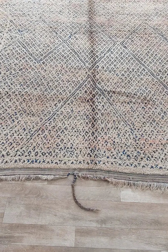 Vintage Moroccan Zayan Berber Rug: 70s Handmade Geometric Carpet for Living Room MoroccanBazzArts