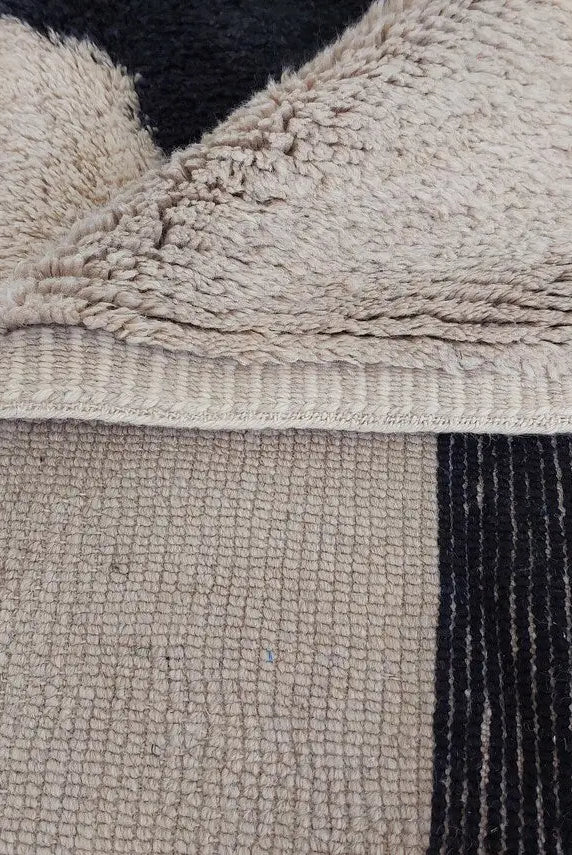 Luxurious Handwoven Moroccan Beni Mrirt Rug - Contemporary Neutral Berber Rug For Living Room (7.2x10 Ft) MoroccanBazzArts