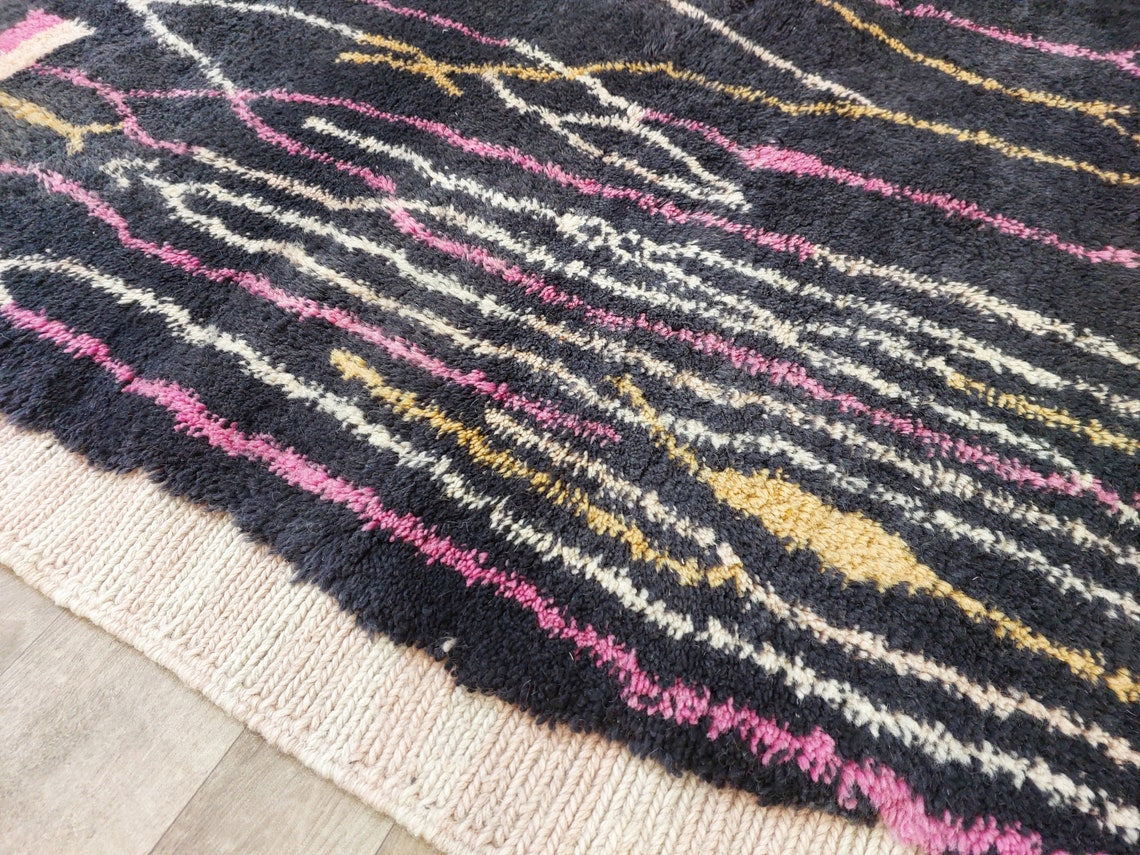 Exclusive Handwoven Moroccan Berber Wool Rug - Authentic Beni Mrirt Masterpiece For Home Decor MoroccanBazzArts