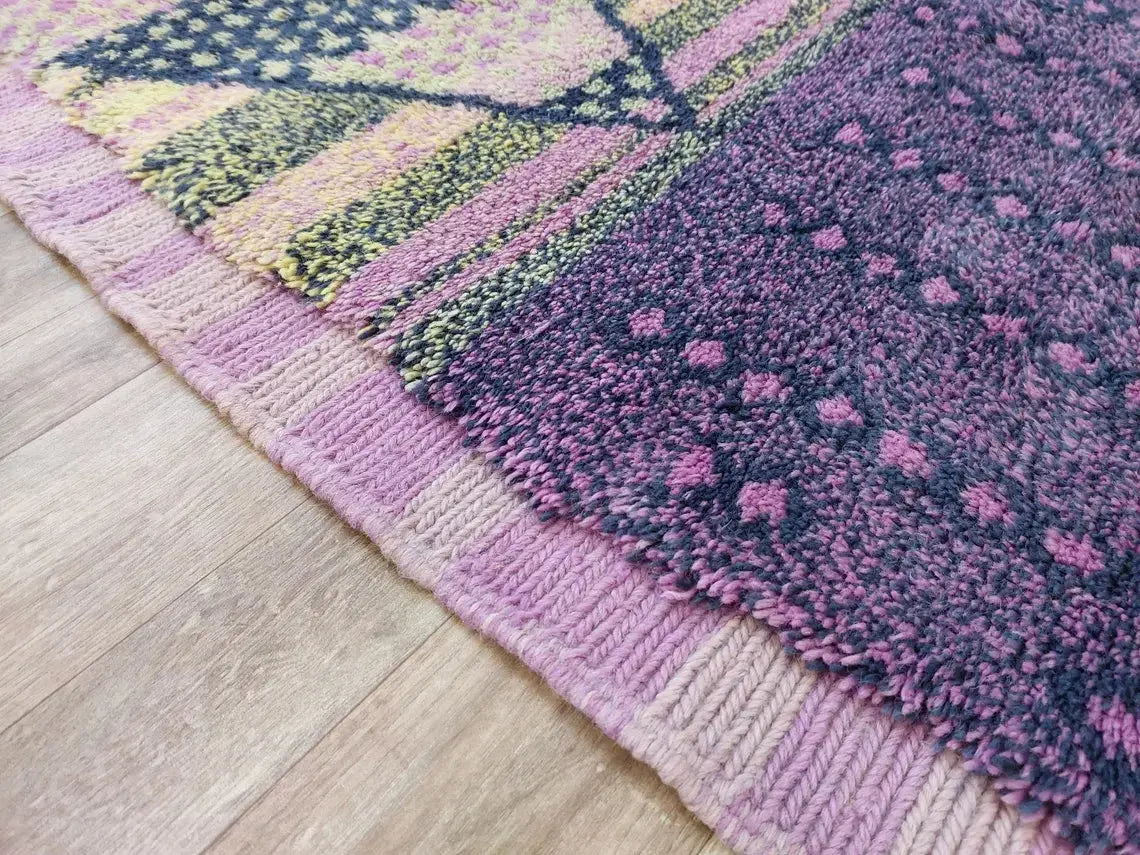 Luxurious Handwoven Moroccan Berber Wool Rug - Authentic Beni Mrirt Tribal Carpet For Modern Decor MoroccanBazzArts
