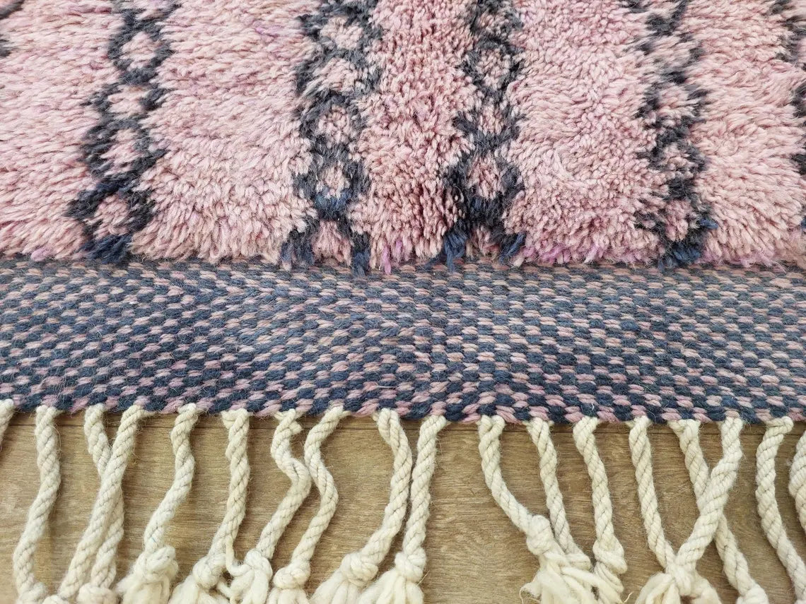Luxurious Handwoven Moroccan Berber Wool Rug - Authentic Beni Mrirt Tribal Carpet For Modern Decor MoroccanBazzArts