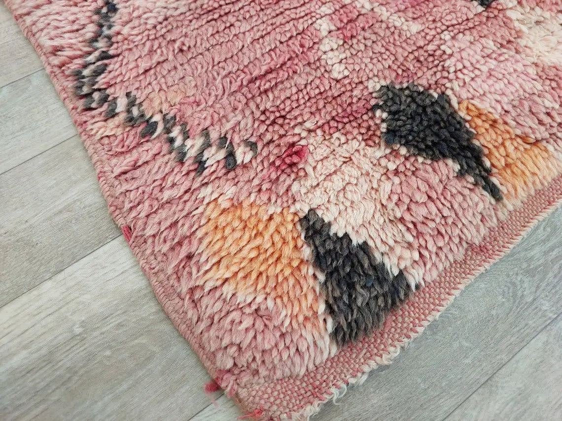 Vintage Pink Boujad Runner: Handmade Moroccan Berber Hallway Rug (3.11 x 10.10 ft) MoroccanBazzArts