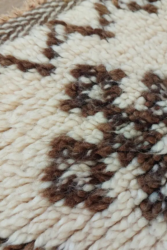 Authentic Azilal Moroccan Runner: Handwoven Berber Wool Rug With Soft Texture For Hallways 3'9x8'10 MoroccanBazzArts