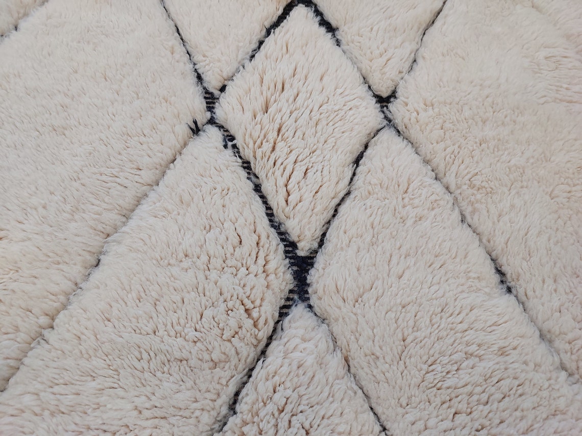 Handmade Moroccan Rug ,neutral Berber Rug - Genuine Lamb Wool Carpet , High Quality Handknotted Rug. MoroccanBazzArts