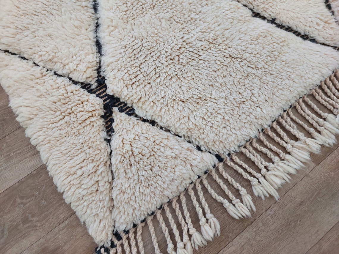 Handmade Moroccan Rug ,neutral Berber Rug - Genuine Lamb Wool Carpet , High Quality Handknotted Rug. MoroccanBazzArts