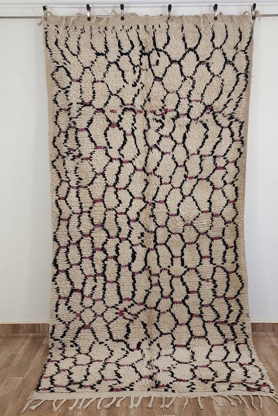 Vintage Moroccan Azilal Berber Rug: Handmade Authentic Carpet For Living Room Or Nursery (5.2' X 9.10') MoroccanBazzArts