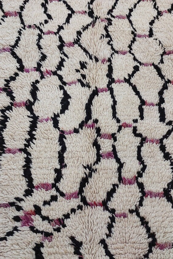 Vintage Moroccan Azilal Berber Rug: Handmade Authentic Carpet For Living Room Or Nursery (5.2' X 9.10') MoroccanBazzArts