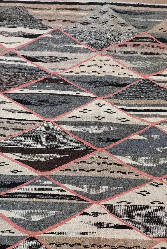 Vibrant Taznakht Moroccan Wool Kilim: Handmade Flatweave Rug for Modern Home Decor MoroccanBazzArts