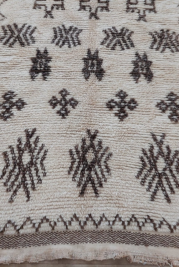 Authentic Azilal Moroccan Runner: Handwoven Berber Wool Rug With Soft Texture For Hallways 3'9x8'10 MoroccanBazzArts