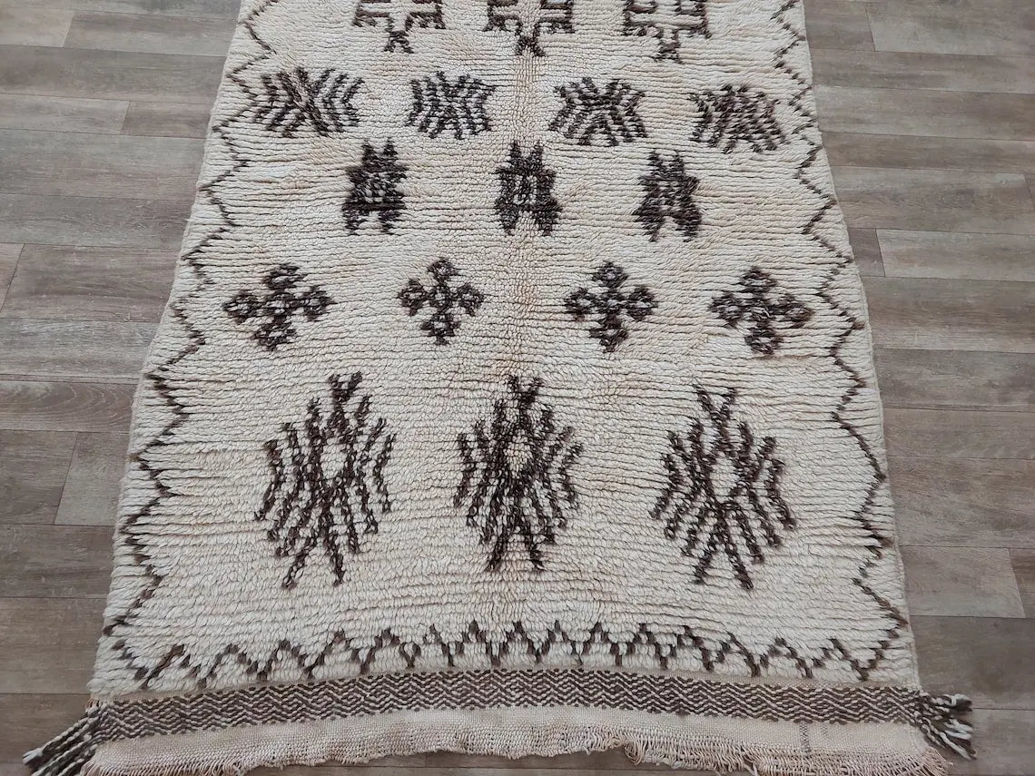 Authentic Azilal Moroccan Runner: Handwoven Berber Wool Rug With Soft Texture For Hallways 3'9x8'10 MoroccanBazzArts