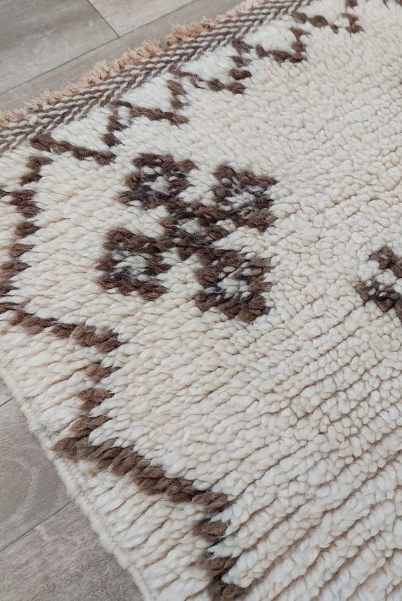 Authentic Azilal Moroccan Runner: Handwoven Berber Wool Rug With Soft Texture For Hallways 3'9x8'10 MoroccanBazzArts