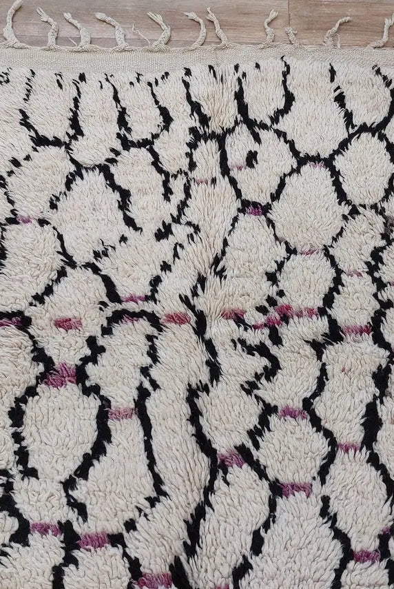 Vintage Moroccan Azilal Berber Rug: Handmade Authentic Carpet For Living Room Or Nursery (5.2' X 9.10') MoroccanBazzArts