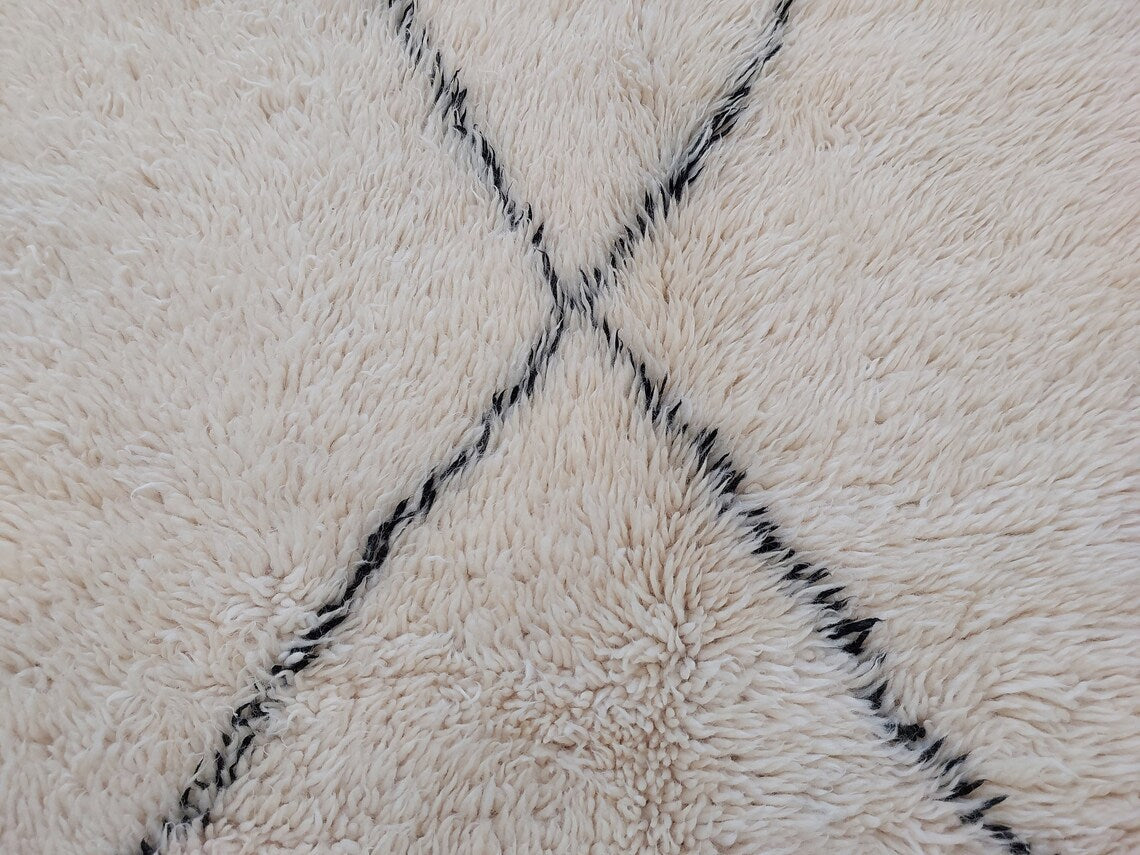 Authentic Beni Ourain Moroccan Berber Rug: Hand-knotted Lamb Wool, 5'10" X 8'6" MoroccanBazzArts