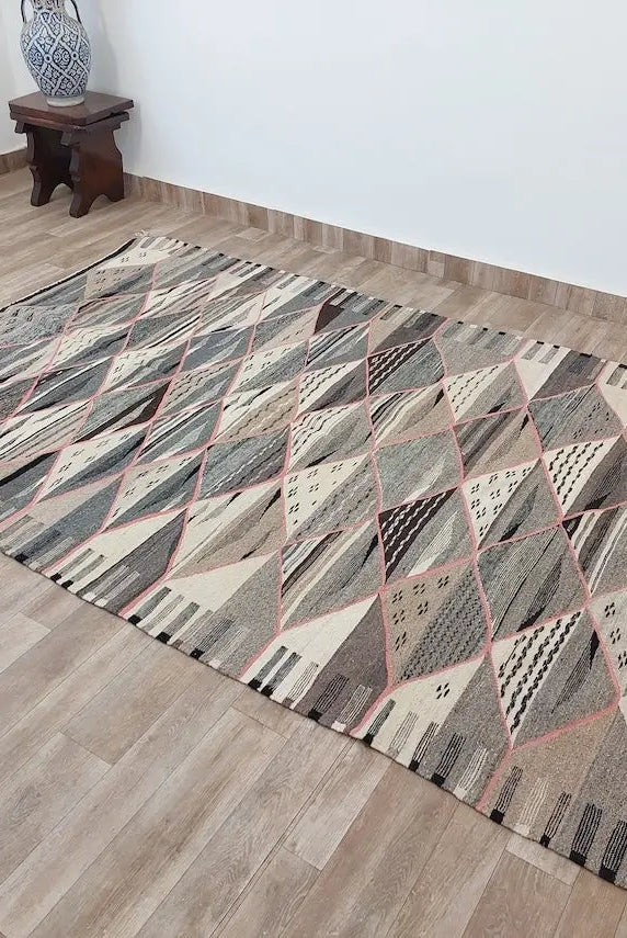 Vibrant Taznakht Moroccan Wool Kilim: Handmade Flatweave Rug for Modern Home Decor MoroccanBazzArts