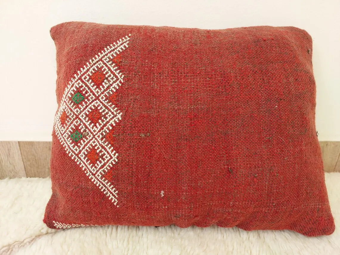 Moroccan Kilim Pillow Cover, Berber Kilim Pillow, Moroccan Pillow, Handmade Wool Pillow, Decorative Pillow Case. MoroccanBazzArts