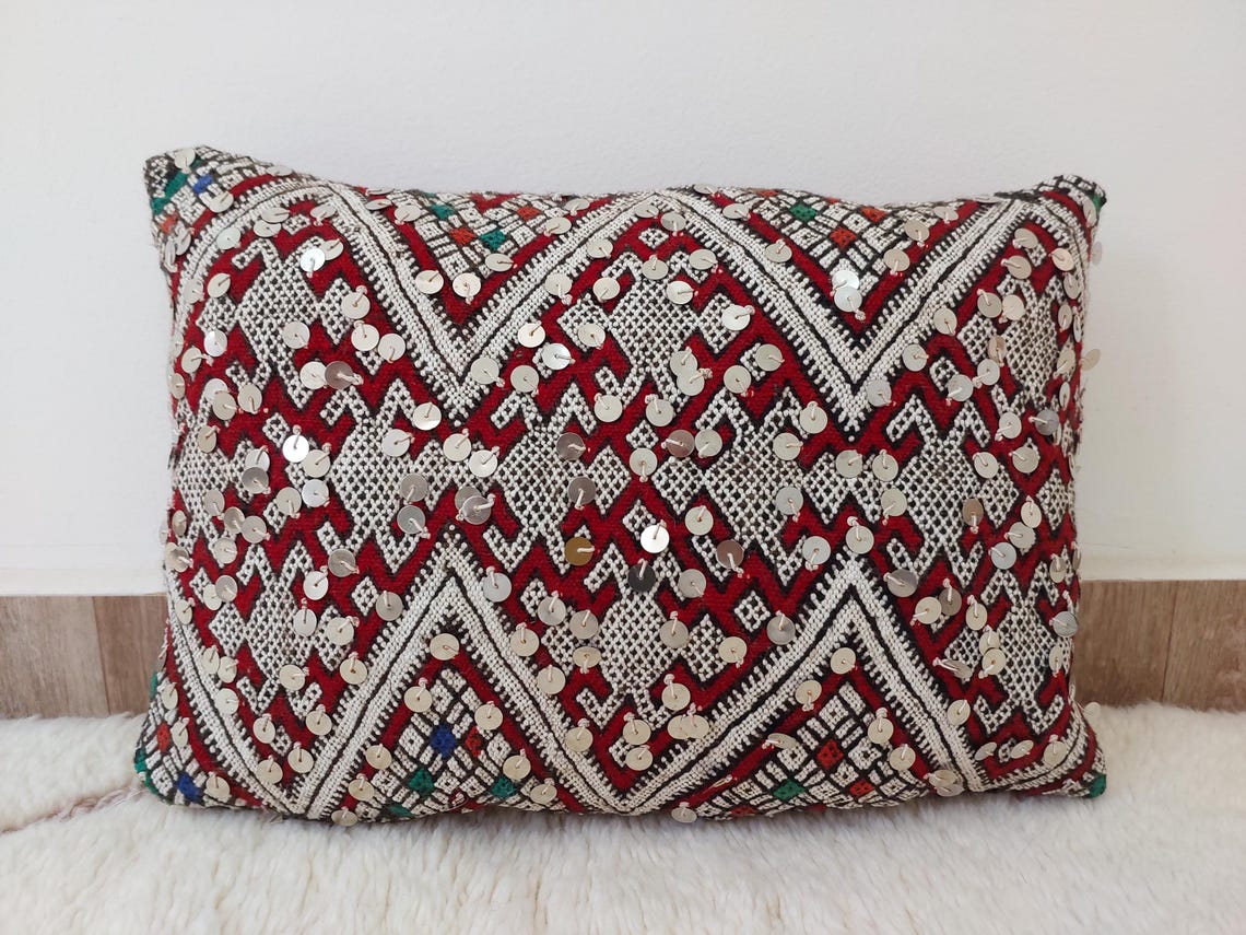 Moroccan Kilim Pillow Cover, Berber Kilim Pillow, Moroccan Pillow, Handmade Wool Pillow, Decorative Pillow Case. MoroccanBazzArts