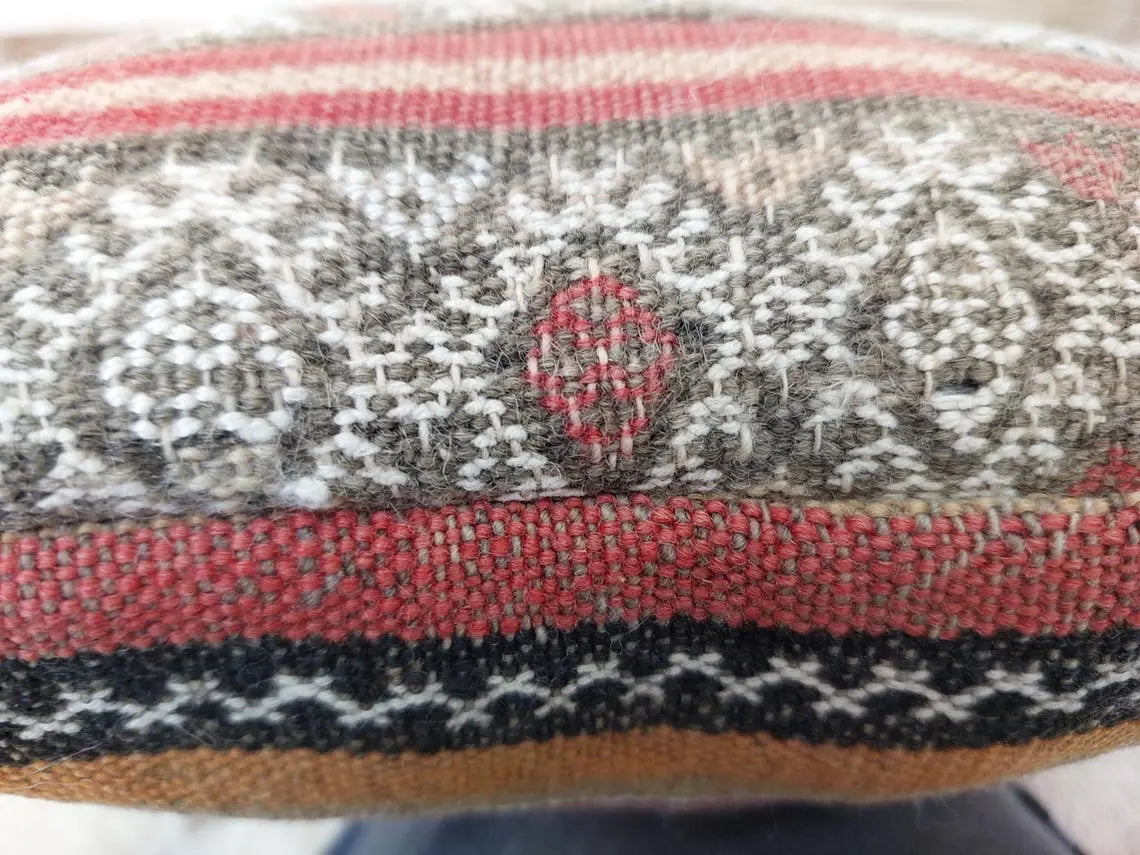Moroccan Very Old Kilim Pillow Cover, Berber Kilim Pillow, Moroccan Pillow, Handmade Wool Pillow, Decorative Pillow Case. MoroccanBazzArts