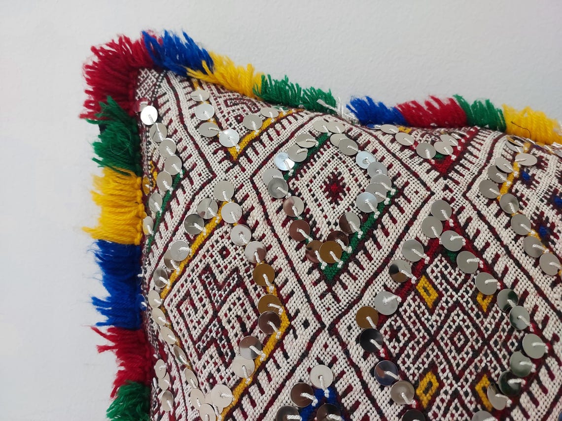 Moroccan Kilim Pillow Cover, Berber Kilim Pillow, Moroccan Pillow, Handmade Wool Pillow, Decorative Pillow Case. MoroccanBazzArts