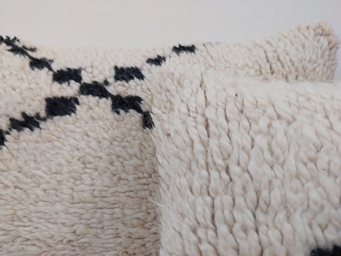 Unique Berber Wool Cushion With Design, 16x24 MoroccanBazzArts