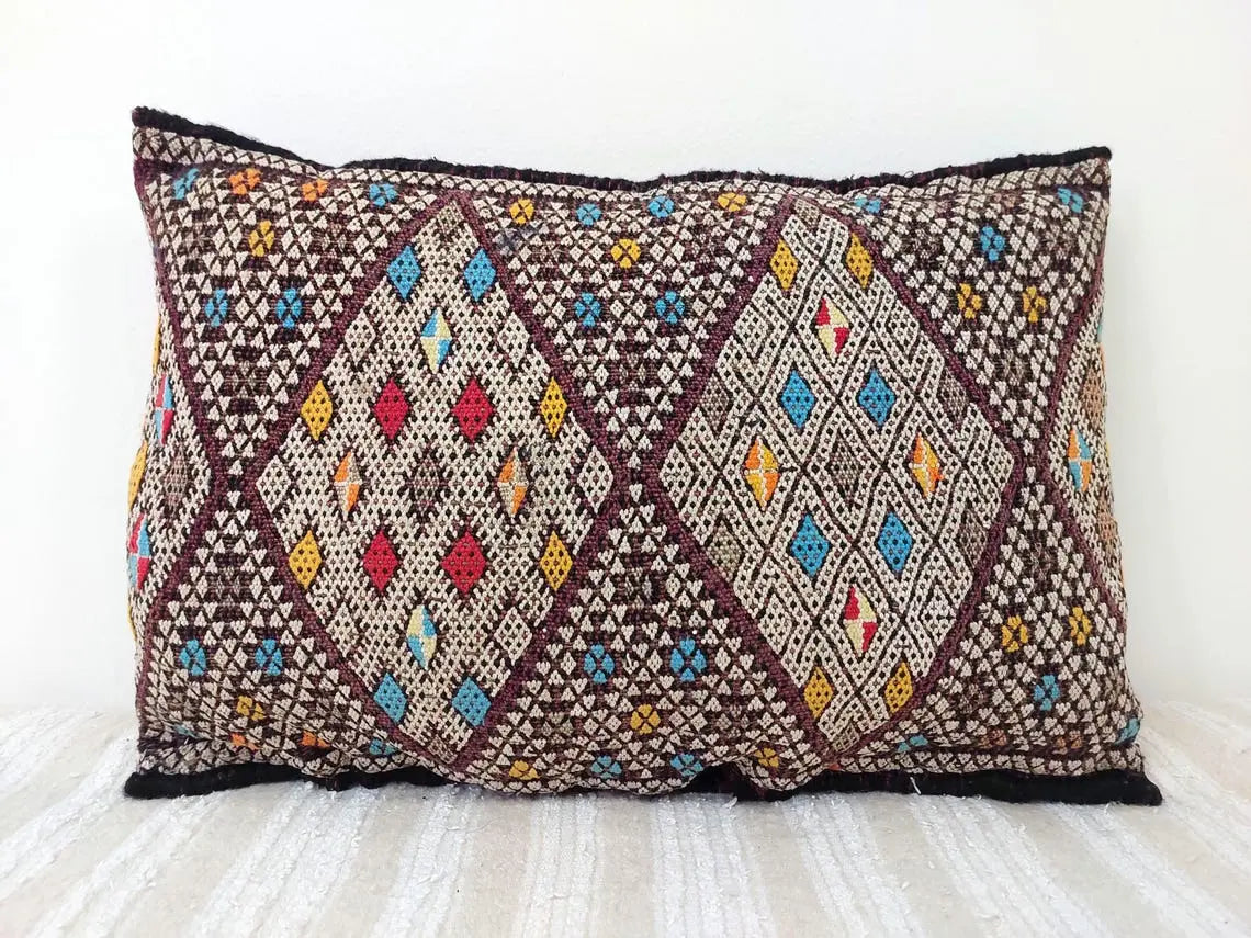 Moha | Vintage Moroccan Pillow - Handmade Cushion - Handwoven Rectangular Berber Pillow Case - Kilim Pillow - Bohemian Style MoroccanBazzArts