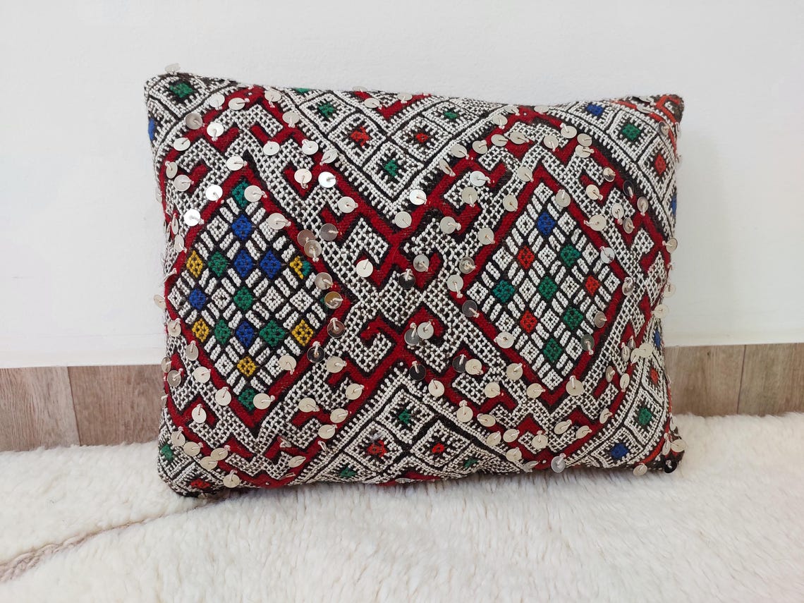 Moroccan Kilim Pillow Cover, Berber Kilim Pillow, Moroccan Pillow, Handmade Wool Pillow, Decorative Pillow Case. MoroccanBazzArts