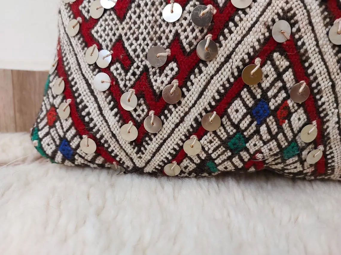 Moroccan Kilim Pillow Cover, Berber Kilim Pillow, Moroccan Pillow, Handmade Wool Pillow, Decorative Pillow Case. MoroccanBazzArts