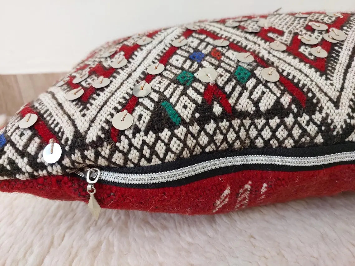 Moroccan Kilim Pillow Cover, Berber Kilim Pillow, Moroccan Pillow, Handmade Wool Pillow, Decorative Pillow Case. MoroccanBazzArts