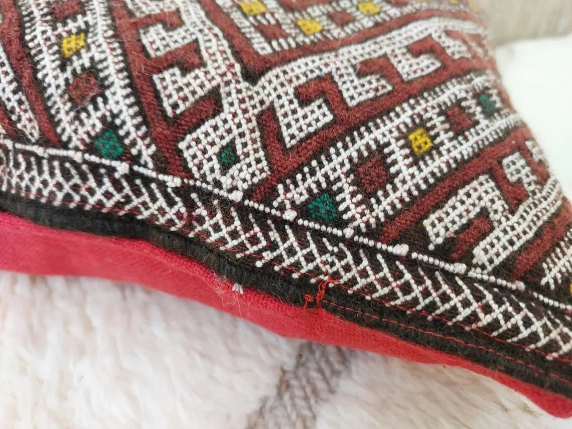 Moroccan Kilim Pillow Cover, Berber Kilim Pillow, Moroccan Pillow, Handmade Wool Pillow, Decorative Pillow Case. MoroccanBazzArts