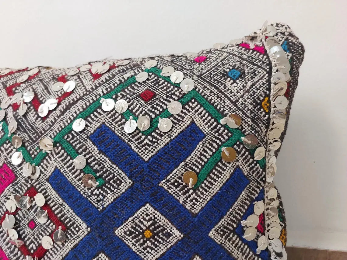 Moroccan Kilim Pillow Cover, Berber Kilim Pillow, Moroccan Pillow, Handmade Wool Pillow, Decorative Pillow Case. MoroccanBazzArts