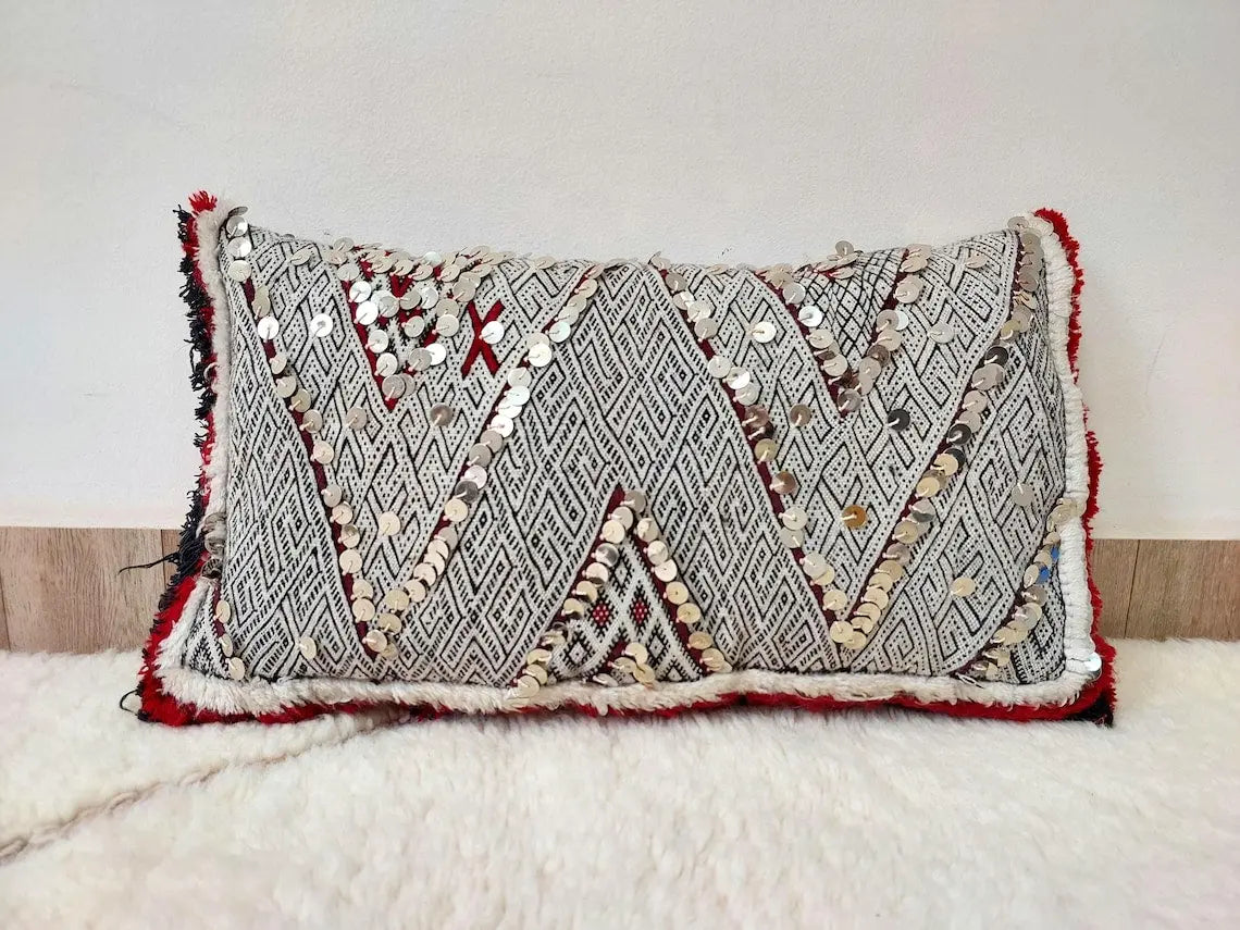 Moroccan Kilim Pillow Cover, Berber Kilim Pillow, Moroccan Pillow, Handmade Wool Pillow, Decorative Pillow Case. MoroccanBazzArts