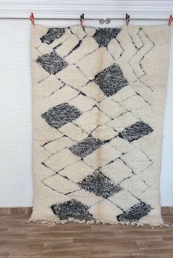 Authentic Moroccan Beni Ourain Handmade Berber Rug - Genuine Lamb Wool Carpet For Living Room (5.6x8.6 Ft) MoroccanBazzArts