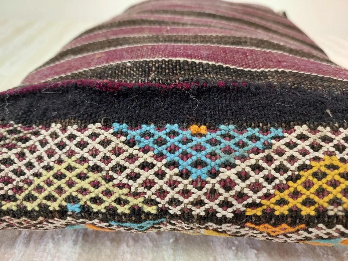 Moha | Vintage Moroccan Pillow - Handmade Cushion - Handwoven Rectangular Berber Pillow Case - Kilim Pillow - Bohemian Style MoroccanBazzArts