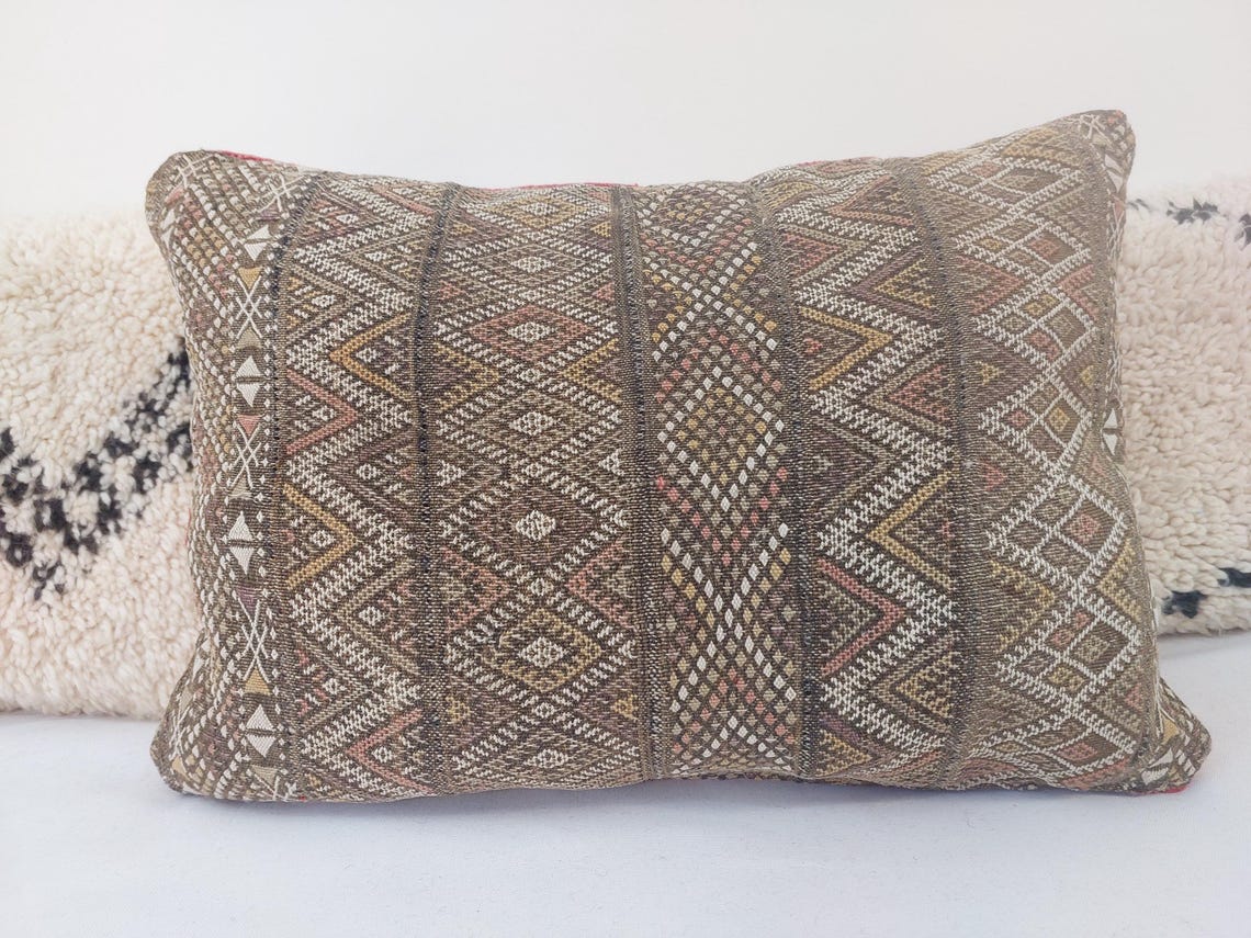Vintage berber pillow case from beni mguild Tribe, morocco MoroccanBazzArts