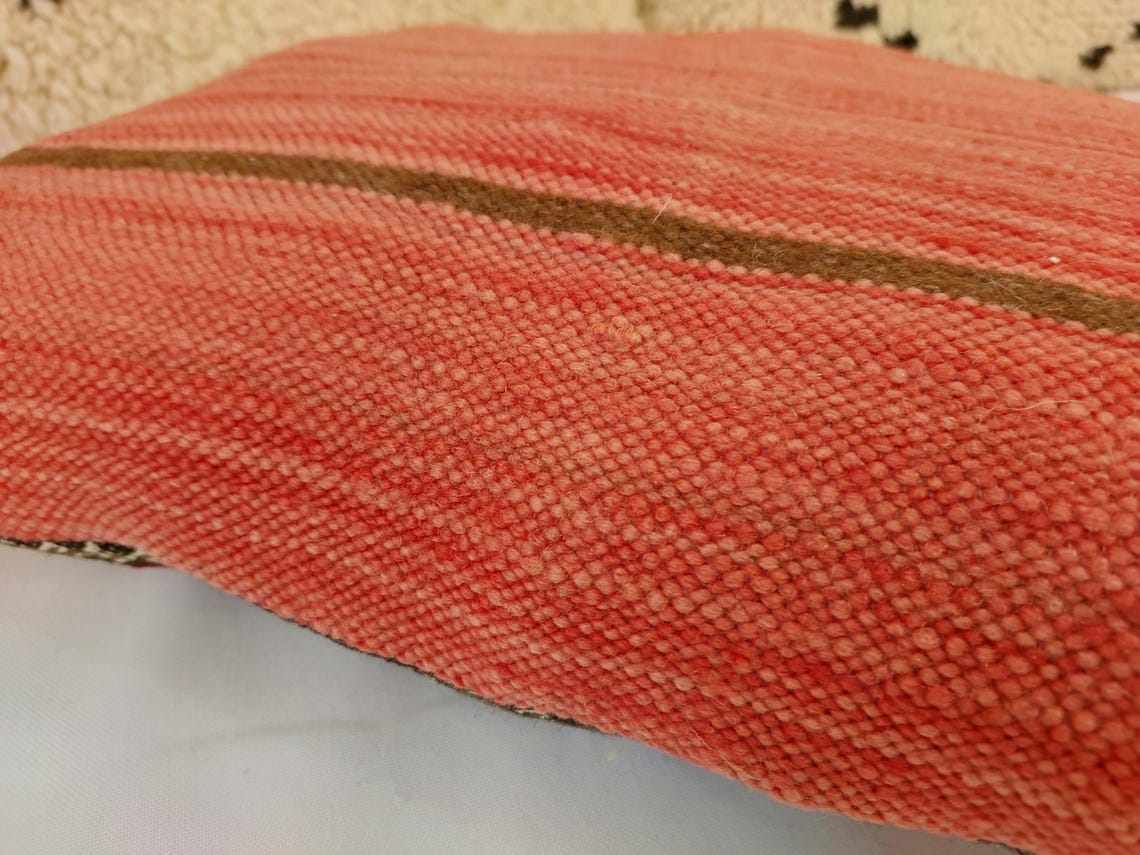 Moroccan Kilim Pillow Cover, Berber Kilim Pillow, Moroccan Pillow, Handmade Wool Pillow, Decorative Pillow Case. MoroccanBazzArts