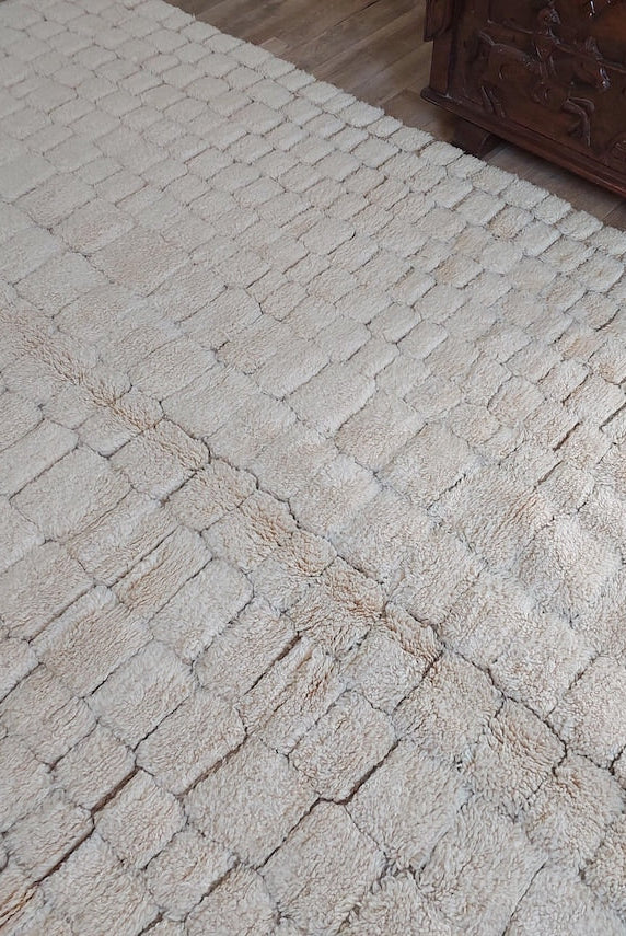 Authentic Moroccan Beni Mrirt Rug: Custom-made, Hand-knotted Berber Wool Carpet For Boho Decor MoroccanBazzArts