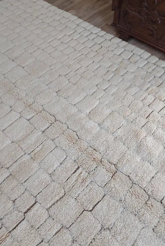 Authentic Moroccan Beni Mrirt Rug: Custom-made, Hand-knotted Berber Wool Carpet For Boho Decor MoroccanBazzArts