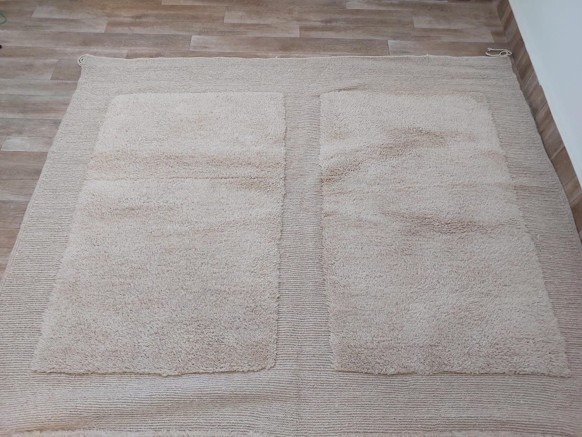 Authentic Moroccan Beni Mrirt Rug: Custom-made, Hand-knotted Berber Wool Carpet For Boho Decor MoroccanBazzArts
