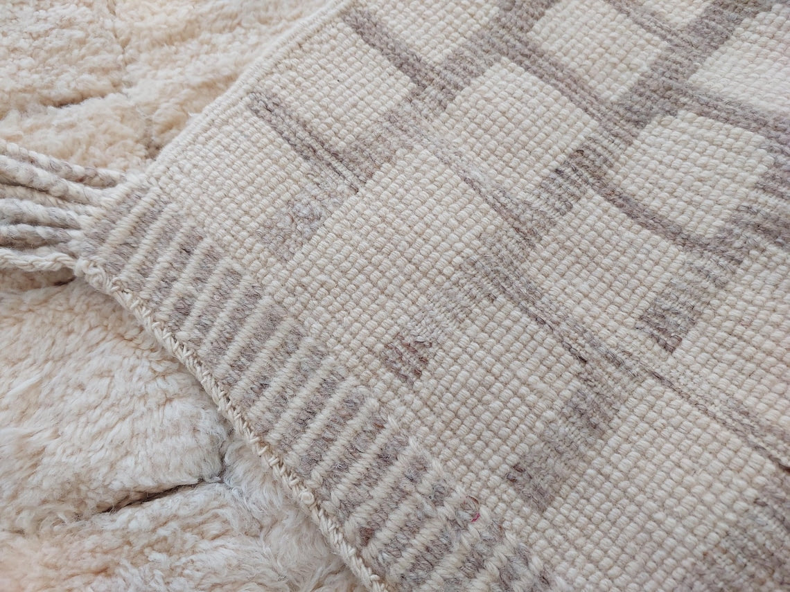 Authentic Moroccan Beni Mrirt Rug: Custom-made, Hand-knotted Berber Wool Carpet For Boho Decor MoroccanBazzArts