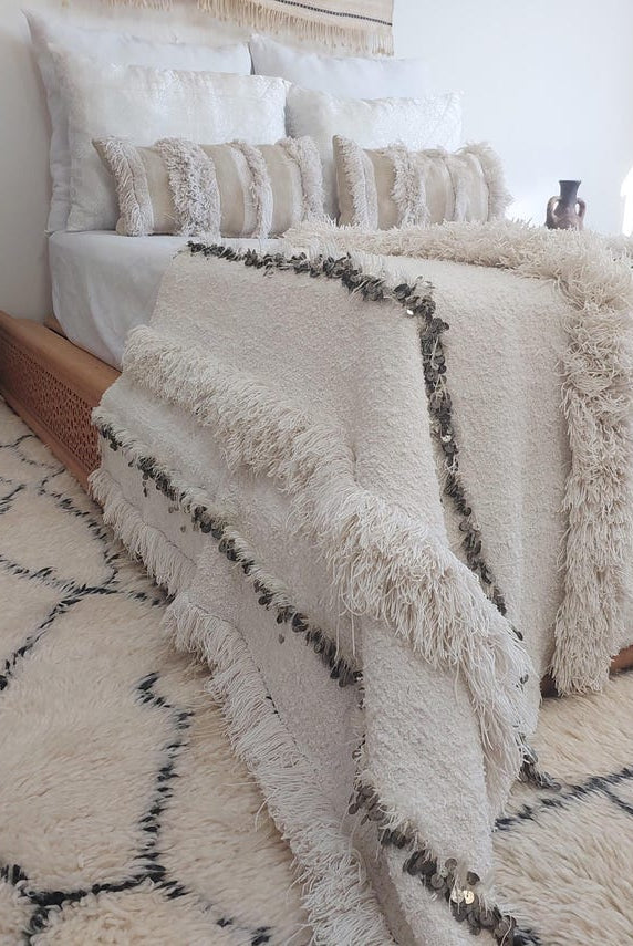 Authentic Vintage Moroccan Handira: White Wedding Blanket, Hand-Woven Berber Wool Throw Rug MoroccanBazzArts