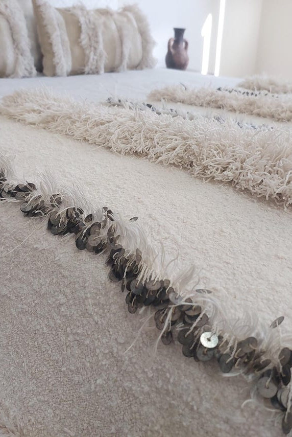 Authentic Vintage Moroccan Handira: White Wedding Blanket, Hand-Woven Berber Wool Throw Rug MoroccanBazzArts