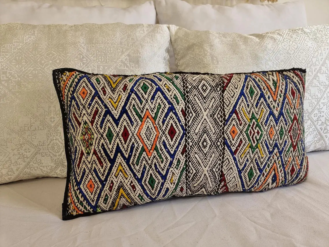 Moroccan Kilim Pillow Cover, Berber Kilim Pillow, Moroccan Pillow, Handmade Wool Pillow, Decorative Pillow Case. MoroccanBazzArts