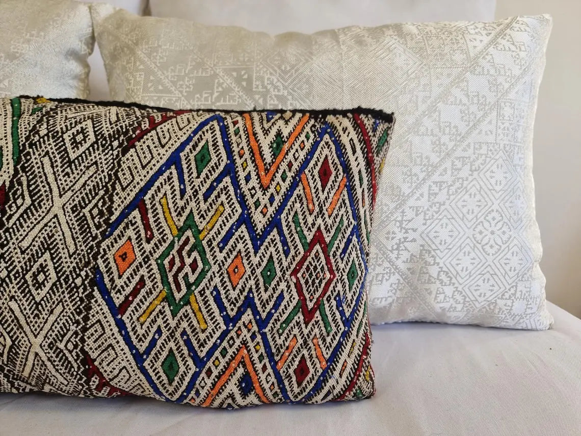 Moroccan Kilim Pillow Cover, Berber Kilim Pillow, Moroccan Pillow, Handmade Wool Pillow, Decorative Pillow Case. MoroccanBazzArts