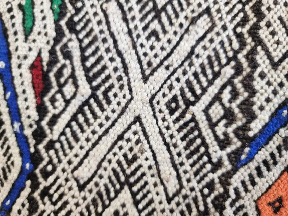 Moroccan Kilim Pillow Cover, Berber Kilim Pillow, Moroccan Pillow, Handmade Wool Pillow, Decorative Pillow Case. MoroccanBazzArts