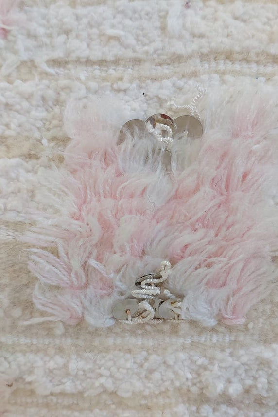 Handmade Moroccan Pink Berber Pillow Cover – 40x60 Cm | Vintage Wedding Blanket Cushion | Wool & Cotton With Sequins | Moroccanbazzarts MoroccanBazzArts