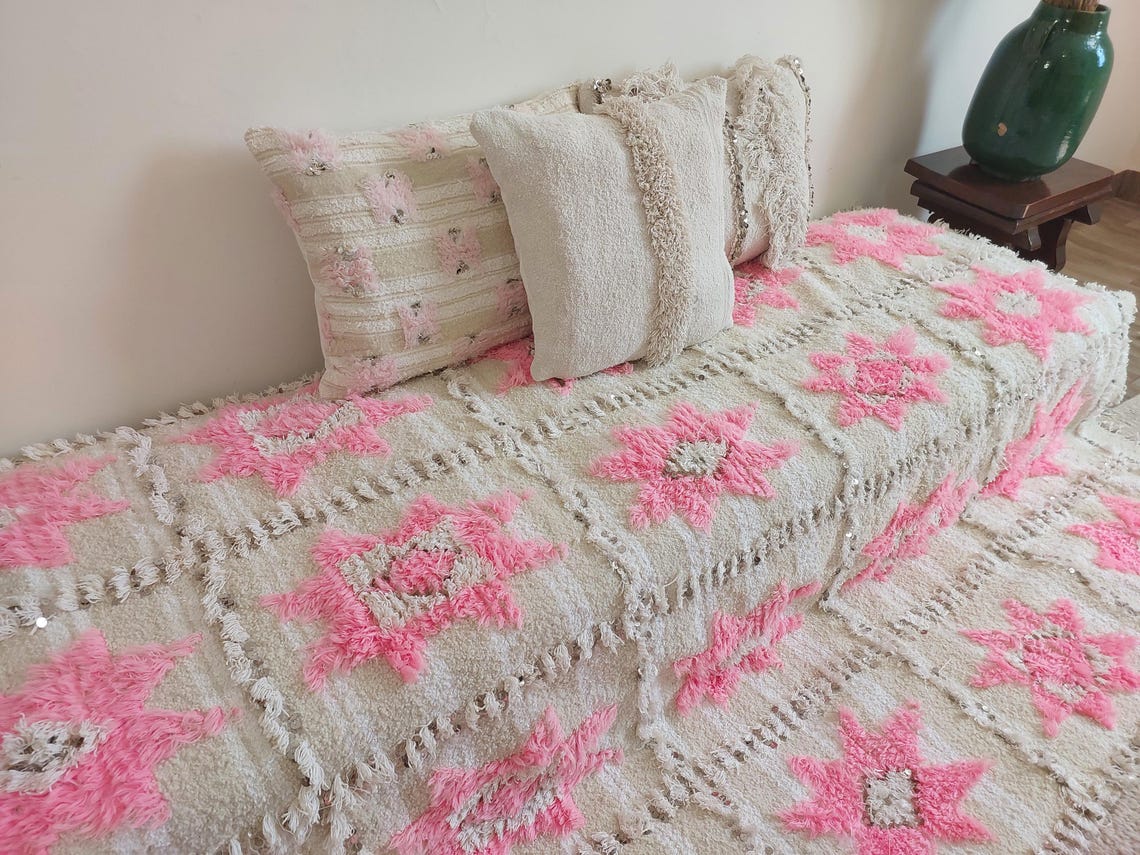Moroccan Handira Wedding Blanket - Pink Berber Wool Throw - La Vie en Rose Handcrafted Gift MoroccanBazzArts
